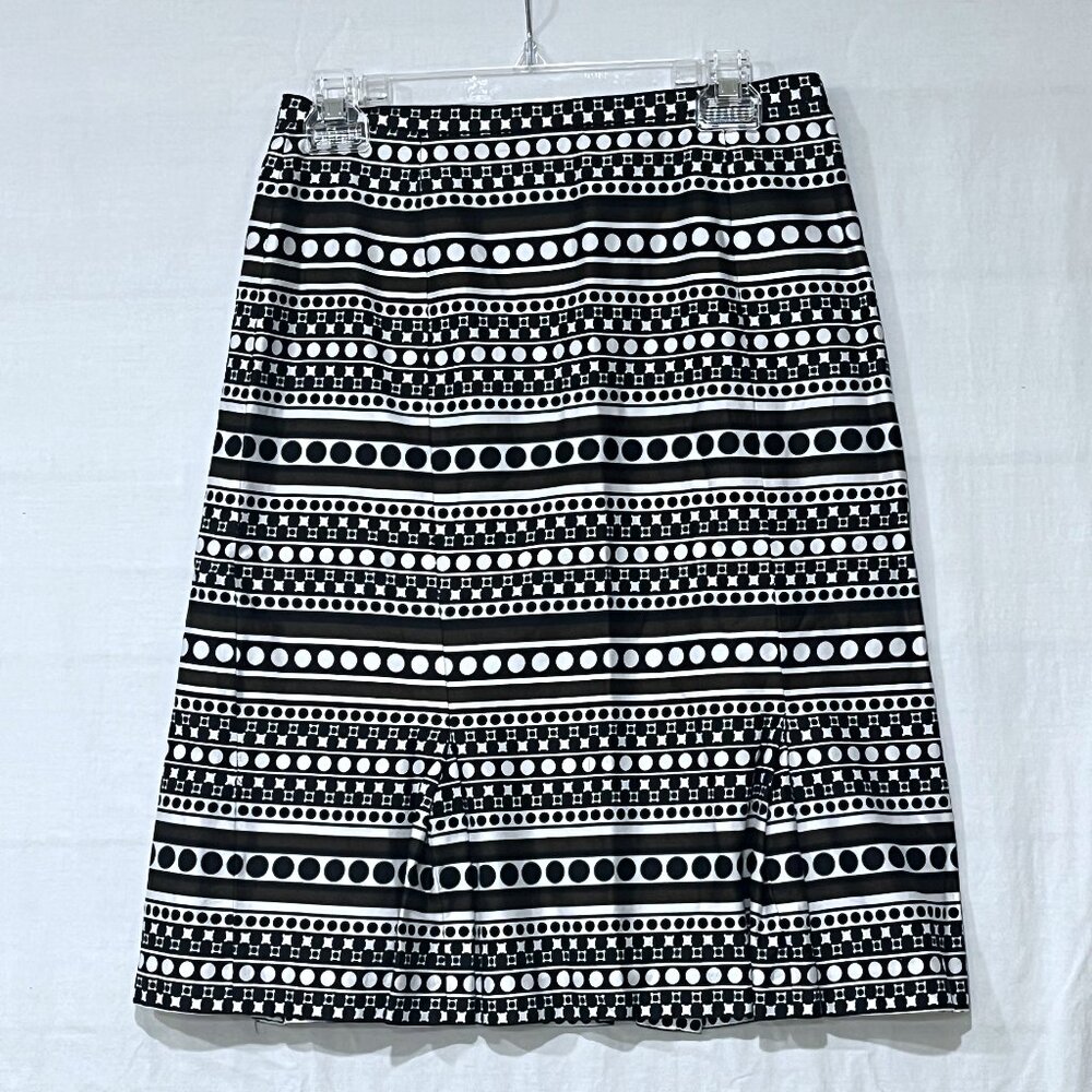 Harold’s Ladies Skirt, Black + Brown + White Geometric Pattern, Size 6